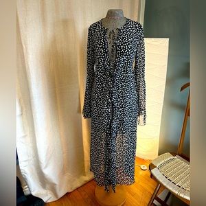 Zara Cover Up Size XL
